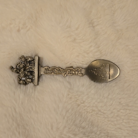 Disney Pewter collectable spoon - Picture 1 of 5